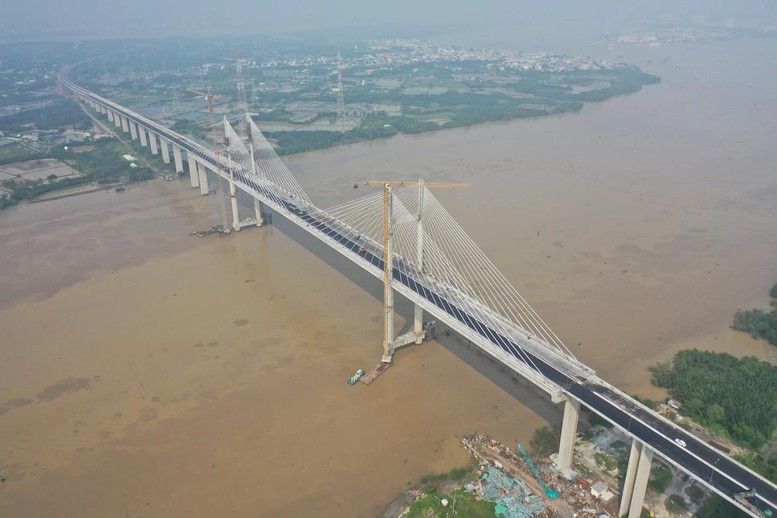 Cau Phuoc Khanh Tren Cao 179079555823283126169